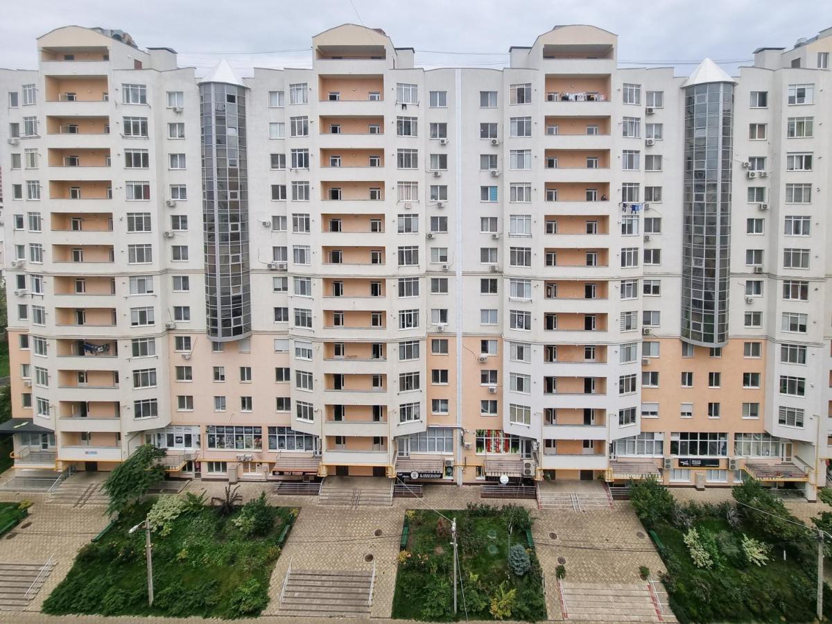 Testemiteanu Apartment, Free Wifi Available Chisinau Ngoại thất bức ảnh